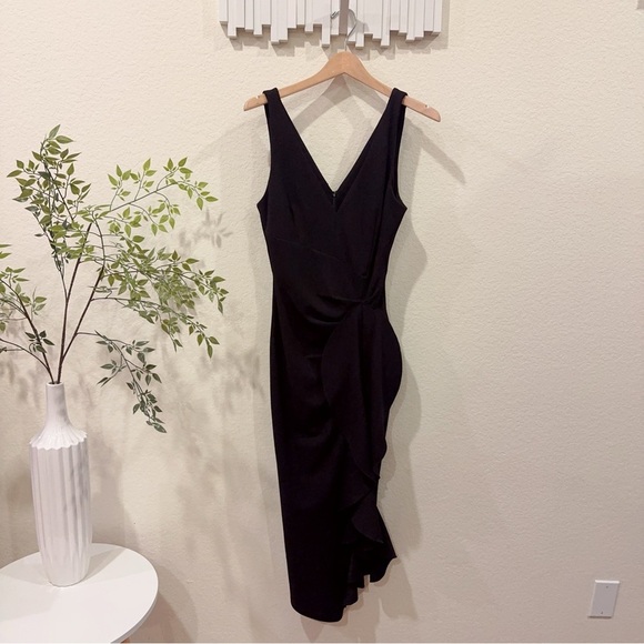 Elliatt Elizabethan Ruffle Midi Dress in Black Size Small NWT - Picture 3 of 11